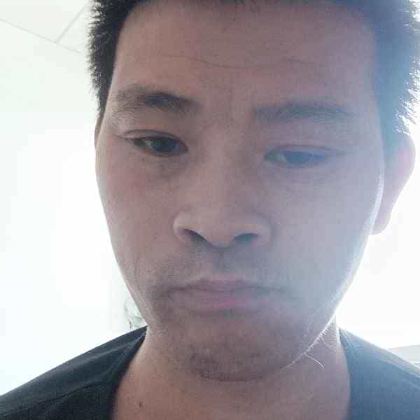 42岁岁重庆单身帅哥 - 安康吉缘网