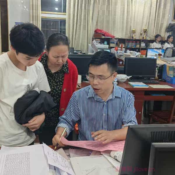 36岁岁湖南单身帅哥 - 安康吉缘网